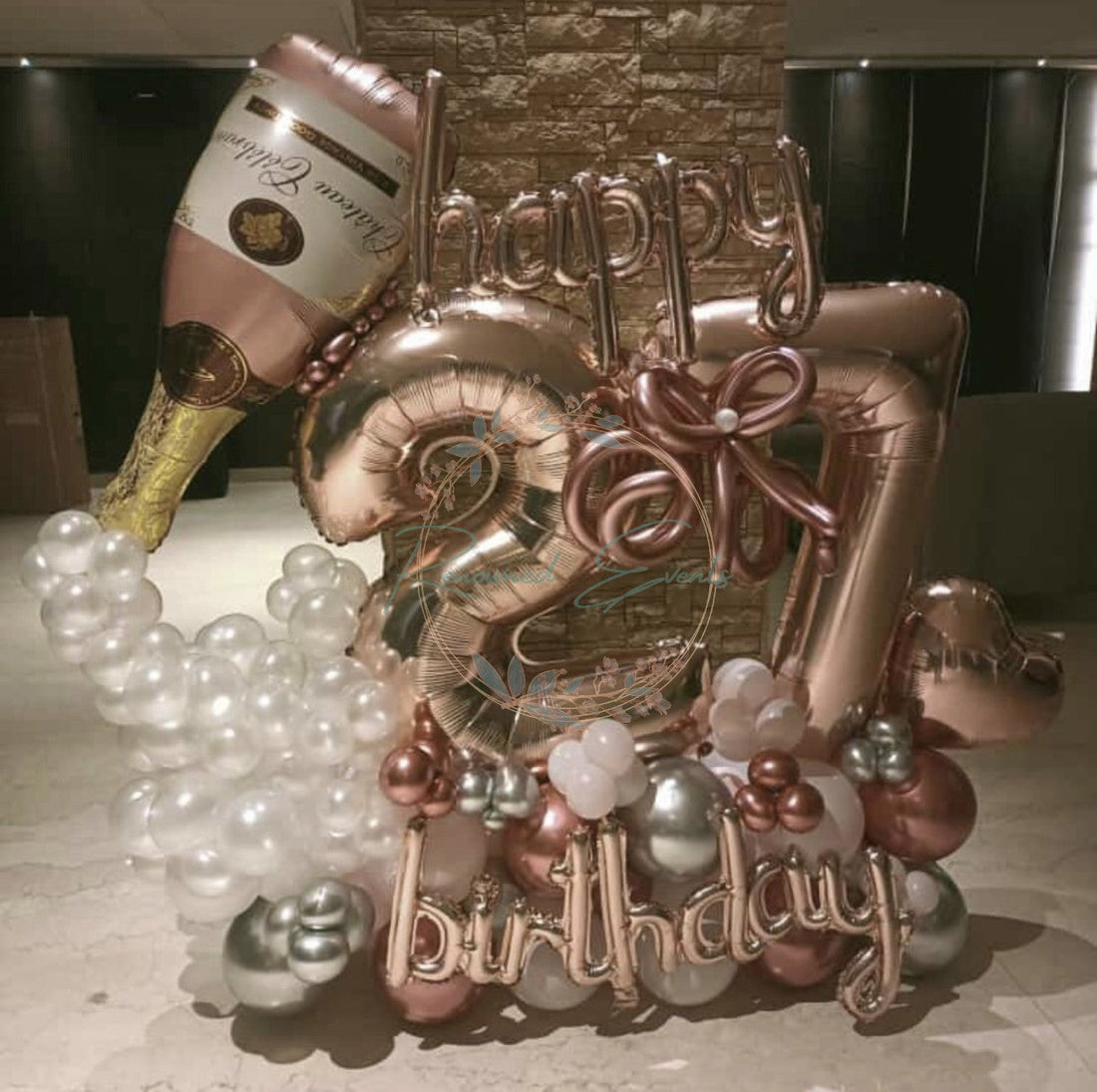 Balloon Bouquet with Champagne Foil &amp; Happy Birthday Cursive